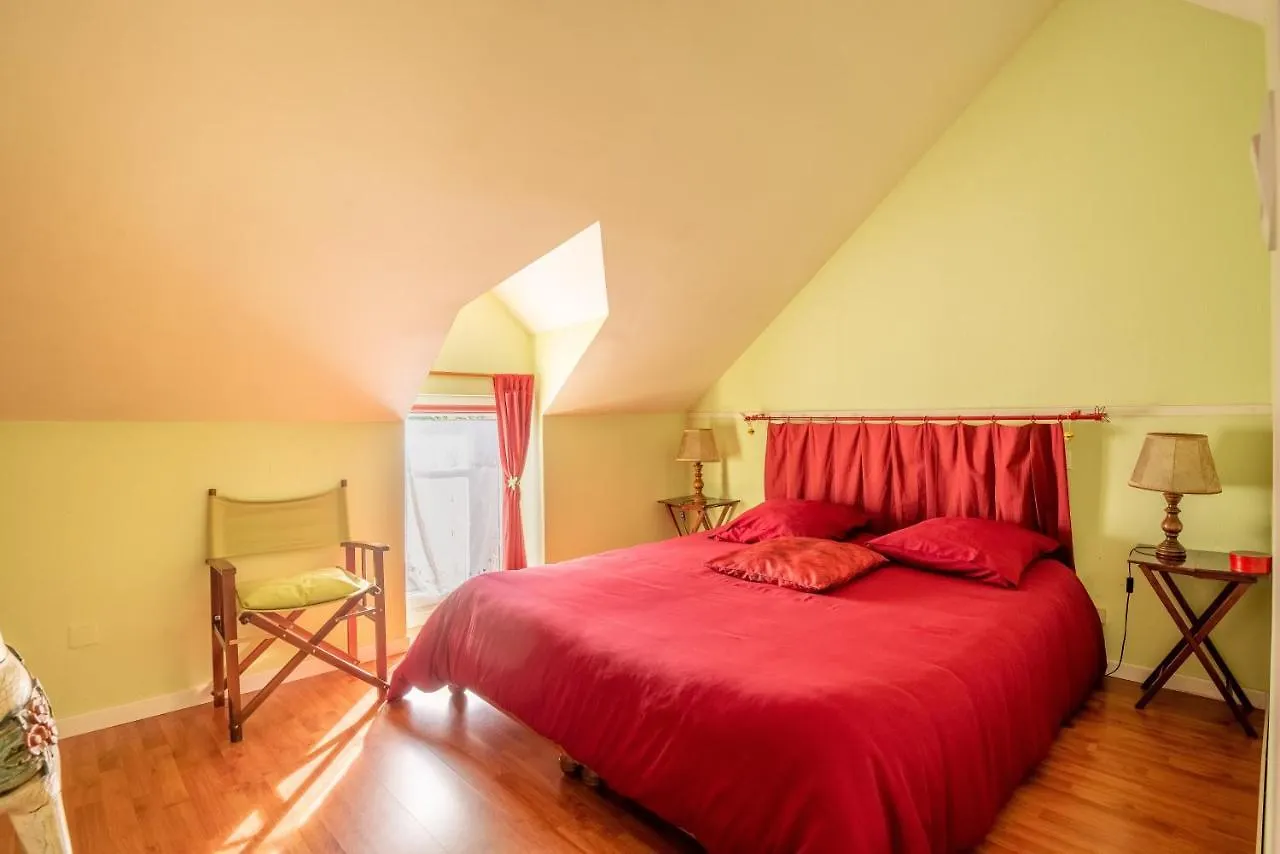 Holiday home Le Chant Des Oiseaux Tredion